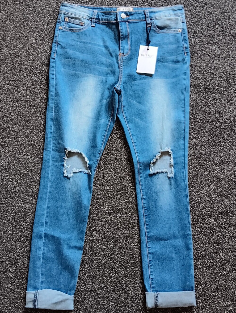 NWT Blank Paige Light Blue Distressed Women’s Jeans Size Large, New